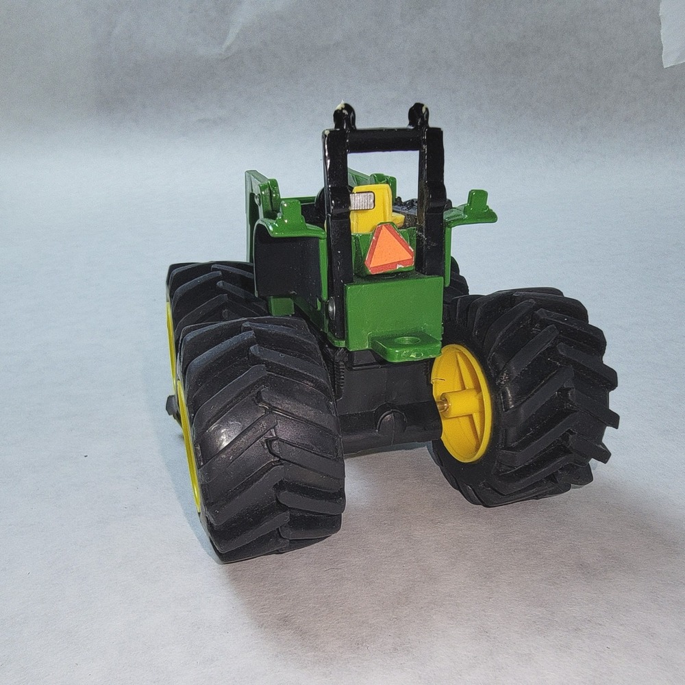 ERTL John Deere Monster Treads Tractor Toy with Front Loader J0713WY00 - Picture 4 of 11
